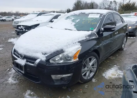 2015 Nissan Altima 2.5 Sv from USA, damaged, VIN 1N4AL3AP7FC232374